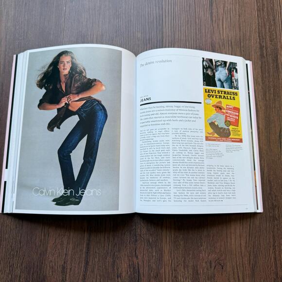 100 Ideas That Changed Fashion by Harriet Worsley – Paperback Book - Picture 7 of 7